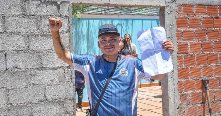 Enzo Liendro recuperó su casa luego de 13 años, pero la encontró totalmente destruida