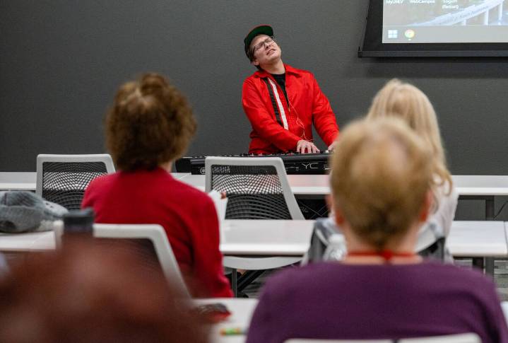 UNLV’s ‘senior class’ lives it up with life