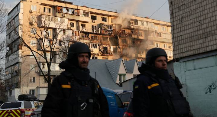 Guerra en Ucrania: Rusia lanzó esta semana 1.000 drones, 980 bombas aéreas guiadas y 36 misiles contra terrotorio ucraniano | Volodymyr Zelensky | Vladimir Putin