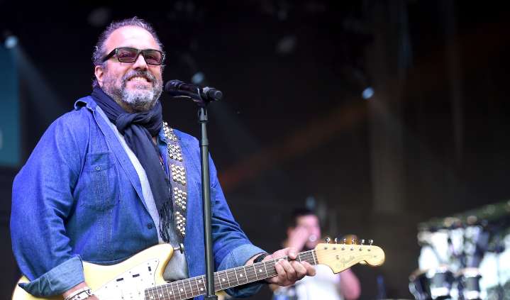 Country music star’s wife opens up about ‘this hell we are living’ as he fights cancer