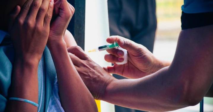 Crisis de vacunación contra el VPH en Bogotá