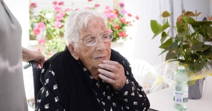 Teresa Fernández, con 112 años, se convierte en la más longeva de España
