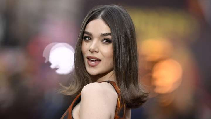 Hailee Steinfeld Pregnant? The Rumor & The Truth