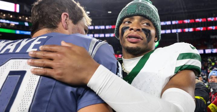 NY Jets: Was benching Justin Fields the right move?