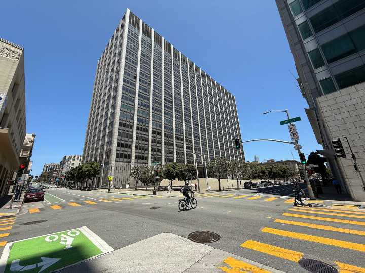 Federal judge blocks broader funding threats to University of California system