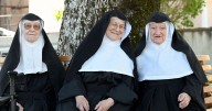 Elderly Austrian nuns who broke back into their convent will be allowed to stay. But there are conditions