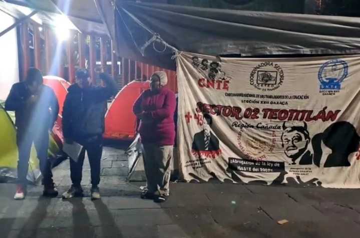 Va CNTE a casetas del Valle de México; darán paso libre