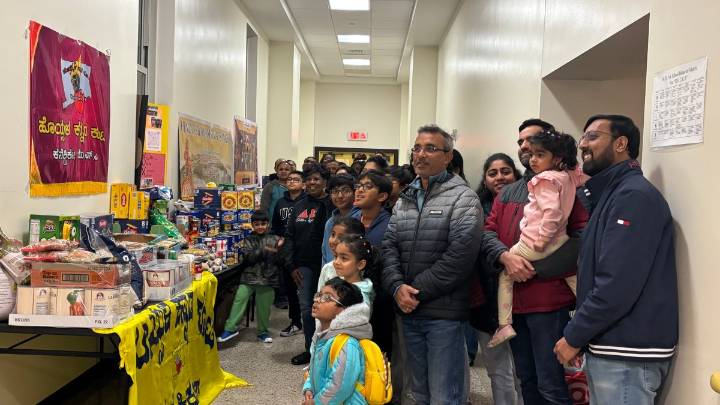 Hartford elementary school pantry receives 2,000 pounds of food