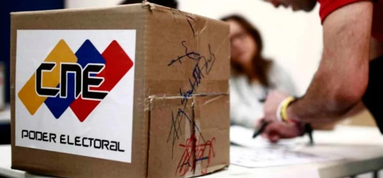 Veedores internacionales resaltan de la participación en la Consulta Popular