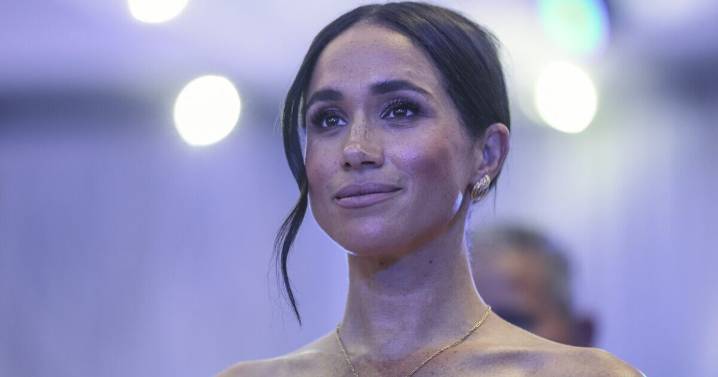 Royal Family LIVE: Meghan dubbed 'Duchess of Delusion' after move 