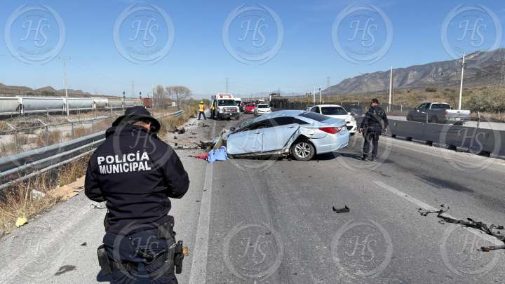 Fatal accidente en la carretera a Zacatecas: un hombre pierde la vida y otro resulta lesionado