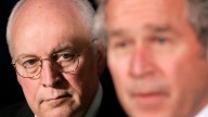 Luces y sombras de Dick Cheney, el hombre que ideó la "guerra al terror" y la persecución interna tras el 11