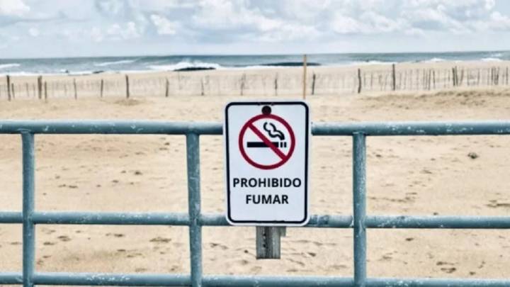Multas por fumar en las playas de Mar del Plata: cuándo entran en vigencia y cuáles son los montos