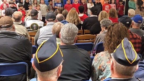 Jefferson students honors area veterans in a special ceremony