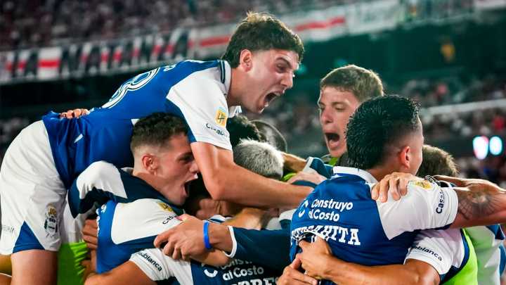 Se juega la fecha 14ta de la LPF / Partidos, canales, árbitros y tablas al lunes 3