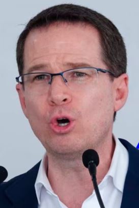 Anaya ‘reta’ a Morena a mover revocación de mandato de 2027