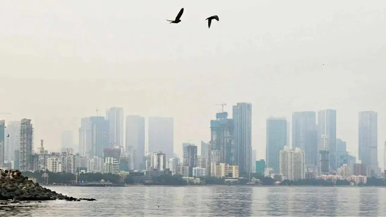 Mumbai weather updates: City experiences light rain on Monday morning, AQI stays