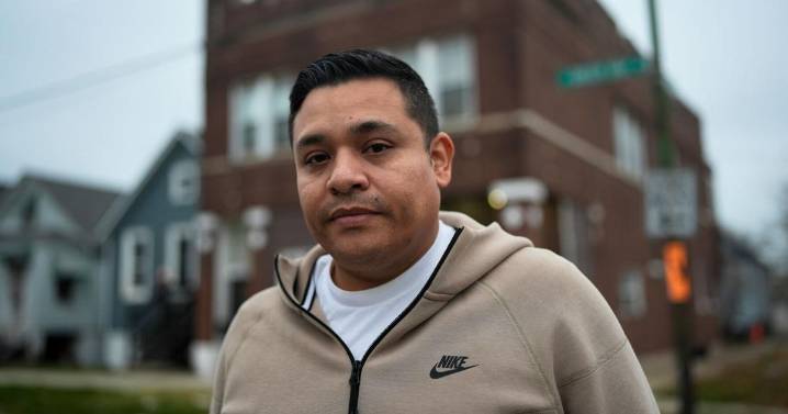 These are the sights and sounds of Trump's immigration crackdown in Chicago