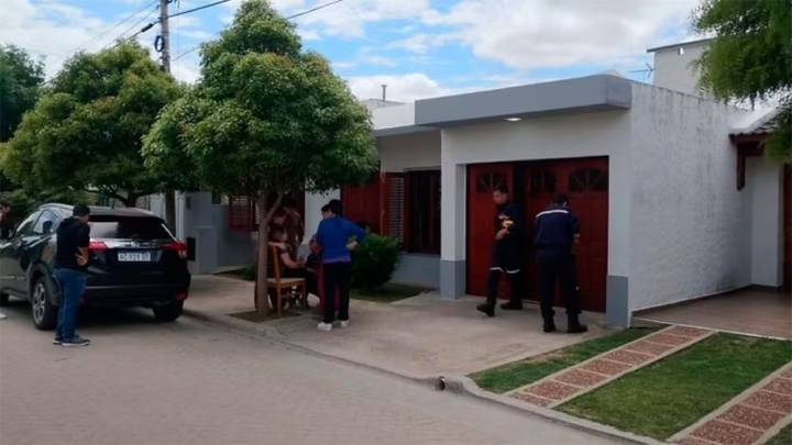 Córdoba: manipulaba un rifle de aire comprimido y recibió un disparo accidental