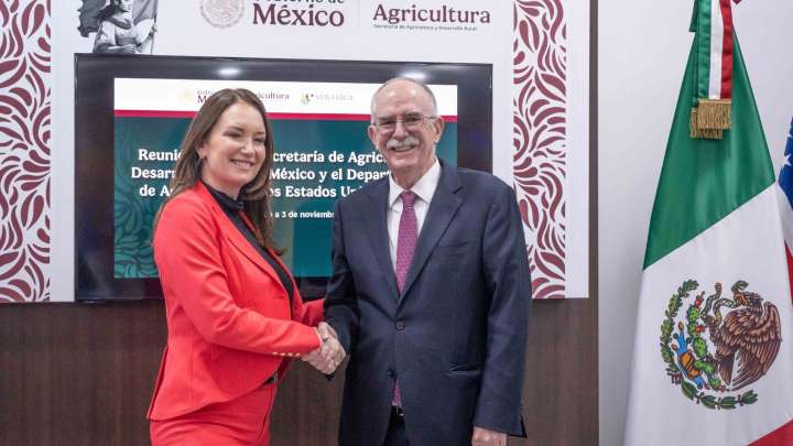 Estados Unidos y México Acuerdan Prioridades para Reabrir Frontera a Ganado Mexicano
