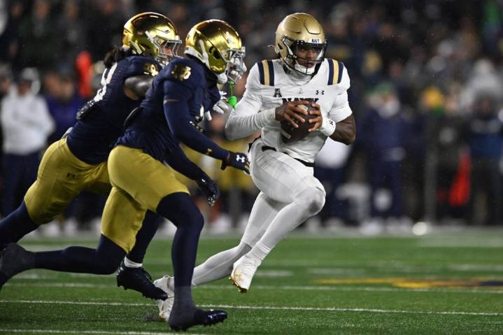 Navy football no match for No. 10 Notre Dame in 49