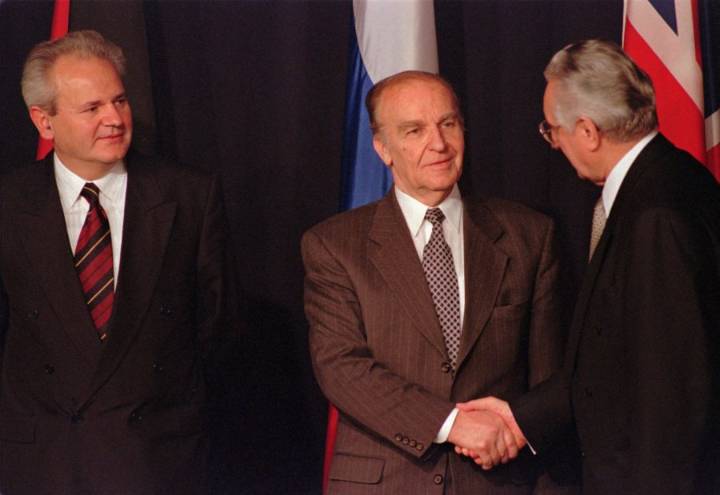 A look back at the Dayton accords that ended war in Bosnia 30 years ago