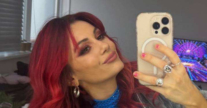 Pregnant Dianne Buswell addresses rapid baby bump growth after Strictly dance
