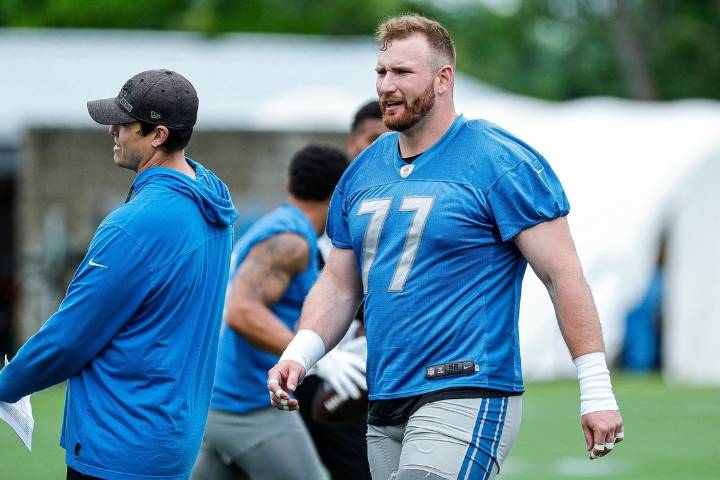 Deadspin | Reports: C Frank Ragnow ends retirement, rejoins Lions