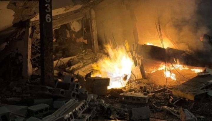 Explosión de pirotecnia sacude Pesquería: una persona muerta y varias casas dañadas