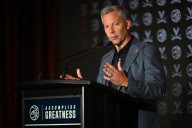 Deadspin | Revamped Butler, Virginia set to face off in Greenbriar Tip-Off final