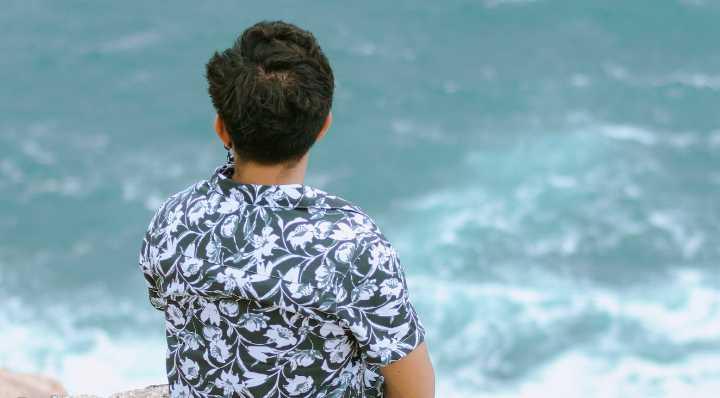 Estudio indica aumento de soledad de los jóvenes en Chile