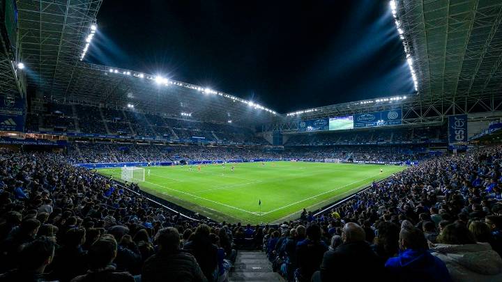 El Rayo no asegura al Oviedo entradas para Vallecas: los azules ponen a la venta para sus aficionados las entradas de la zona visitante del Tartiere