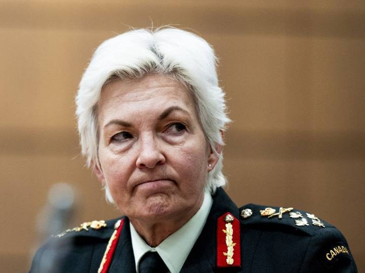 Top soldier has second thoughts about public servants in reserves