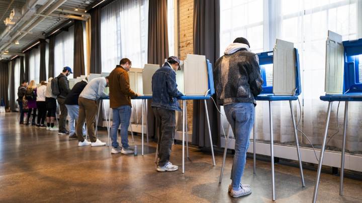 How could Trump interfere in the midterms? Here's what voting officials are watching