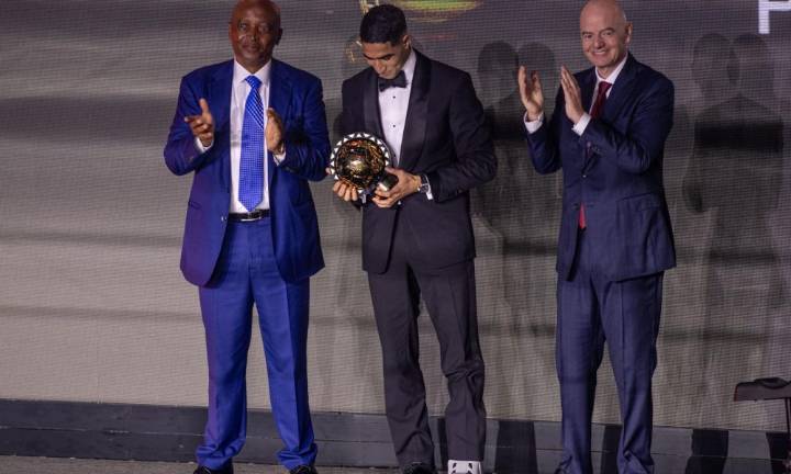 Achraf Hakimi y Ghizlaine Chebbak, mejor jugador y jugadora africanos de 2025