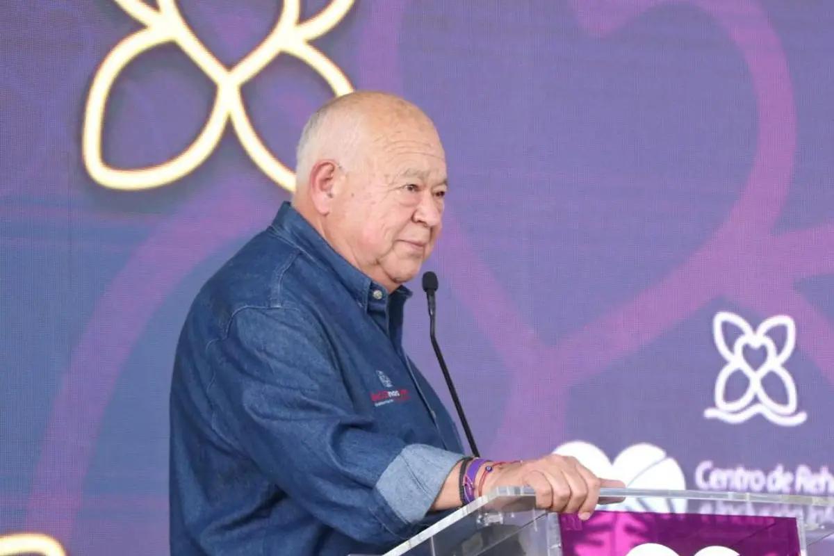 Víctor Castro rechaza alza de impuestos en 2026; paquete económico sigue en análisis