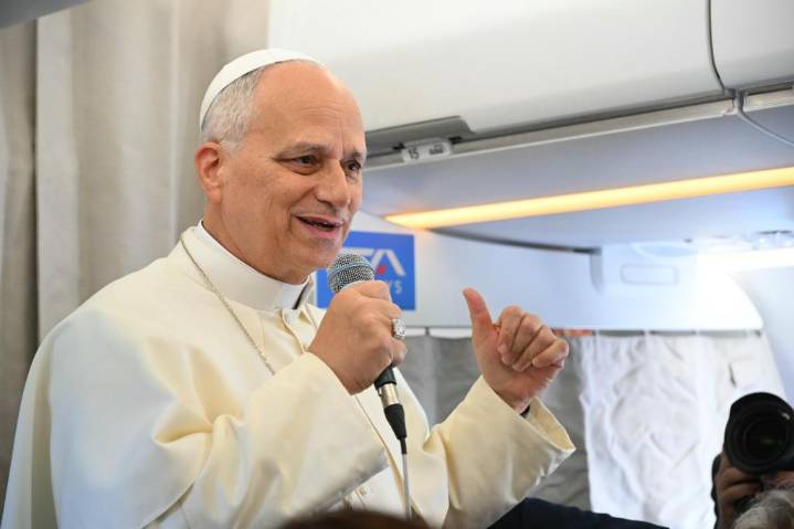 Pope Leo XIV doubles down on insistence for 2-state solution to resolve Israeli