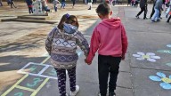 El Gobierno aseguró que hubo una "mejora significativa" en los hogares con niños y adolescentes