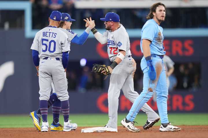 Dodgers empata la serie ante Azulejos