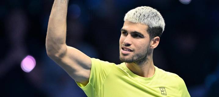 Alcaraz se cita con Sinner en la final de la Copa de Maestros en Turín