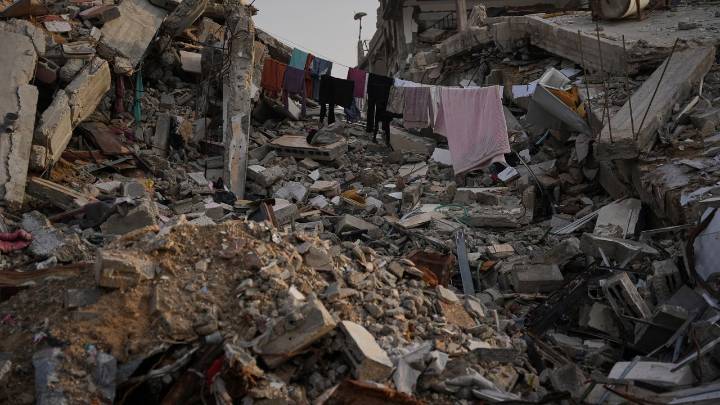 Palestinian death toll has surpassed 70,000 since the Israel-Hamas war began, Gaza ministry says