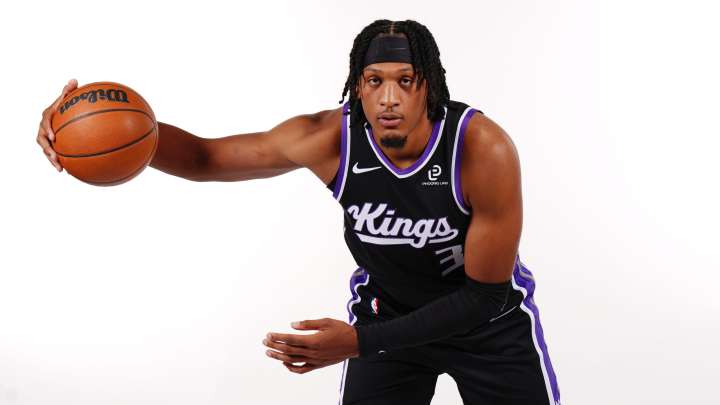 J.B. Bickerstaff believes newly acquired big man Isaac Jones gives Pistons 'a boost'