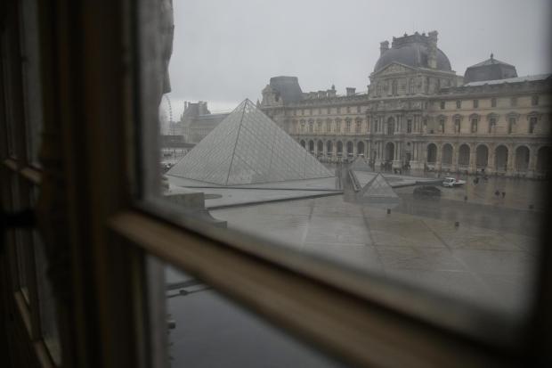 Paris’ Louvre museum to increase ticket price for visitors from outside the EU