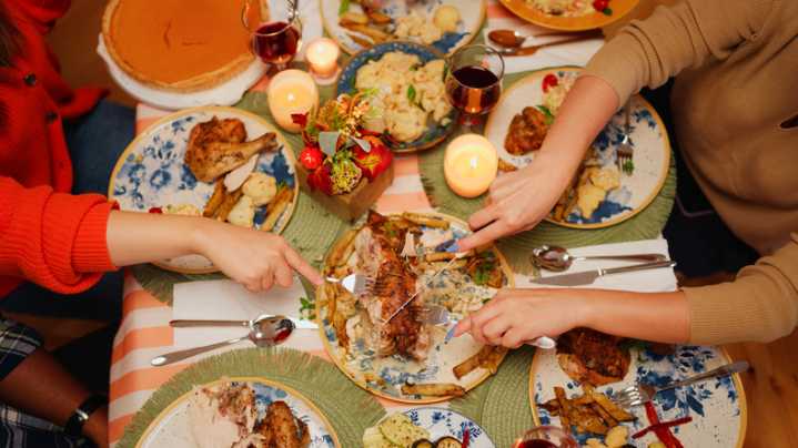 Thanksgiving on a Budget: Americans Rethink the Turkey Tradition