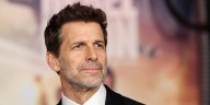 Director de cine Zack Snyder dedicó sentido mensaje al país tras rodaje de su nueva película: “Big thanks to my Colombian crew”