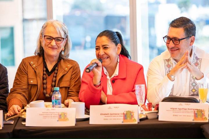 Sesionan en Pachuca las y los secretarios de Turismo de todo el país