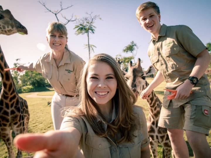 Bindi Irwin’s Daughter Grace Shows Off Her Best Dance Move in a Sparkly New Dress & Our Hearts Can’t Take It