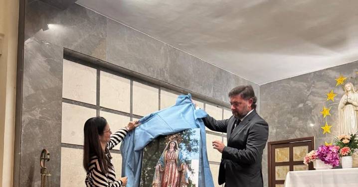 Este viernes, traslado de María Milagrosa para la procesión del día 28