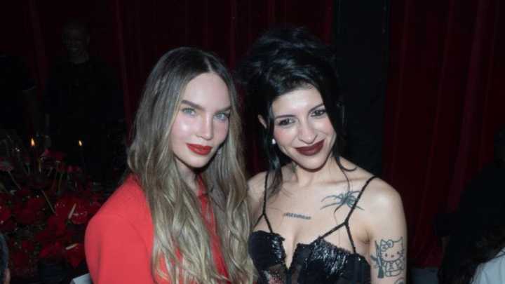 Protagonizan Belinda y Cazzu uno de los encuentros más esperados