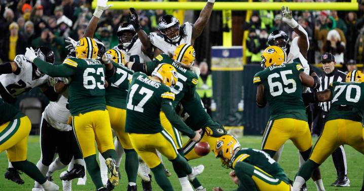 Packers kicker Brandon McManus doubtful for Giants game because of quad injury